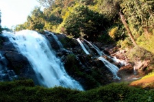 Wacihrathan Waterfall , Doi Inthanon, Ch
