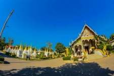 Wat Phra Chedi Sawlang, Lampang,