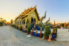 Wat Rong Sua Ten , Chiang Rai, Thailand