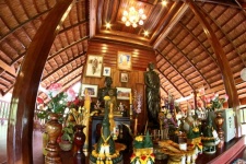 Old Home Laung Phu Mun