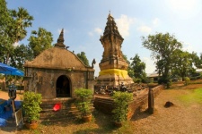 Small Sticky Rice Basket Stupa Phra That