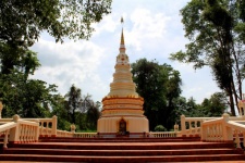 Wat Tham Klong Pen, Nong Bua Lamphu