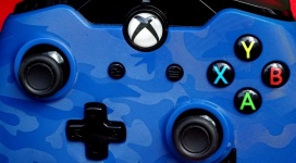Blue Games Console Controller