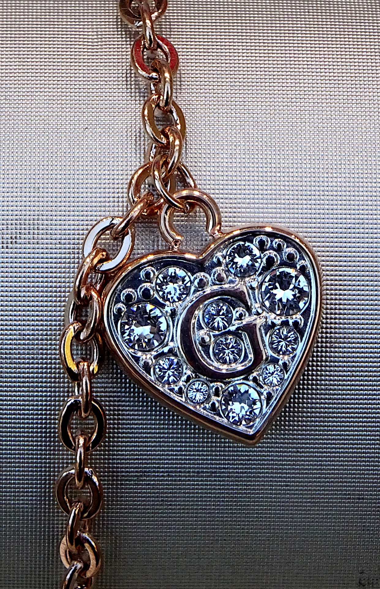 Ladies Guess Heart Bracelet Charm