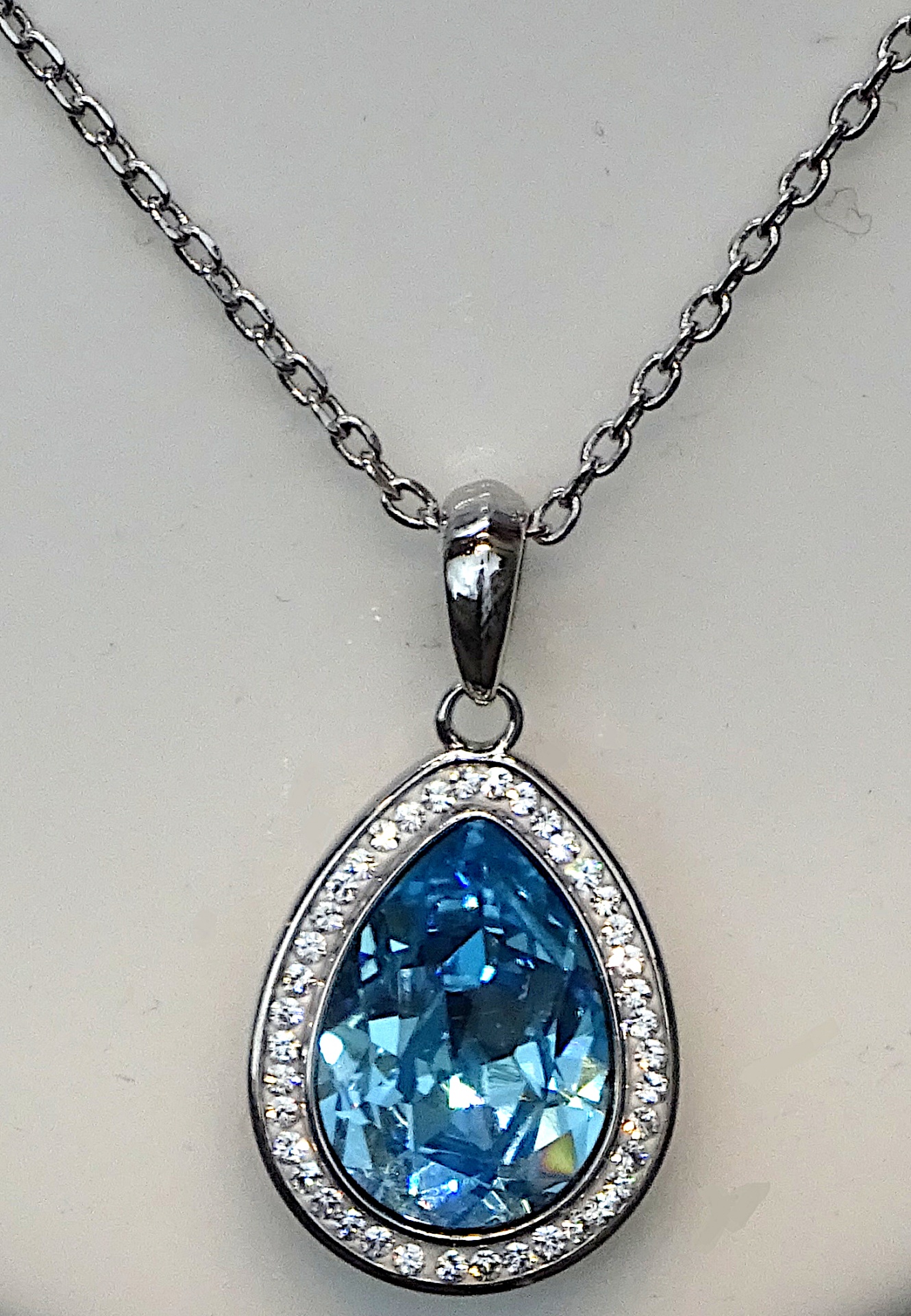 Siler Blue Crystal Necklace Pendant