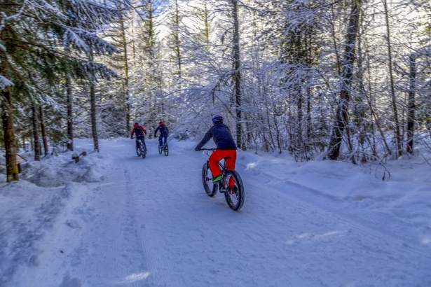 Ciclistas gordos de invierno Stock de Foto gratis Public Domain