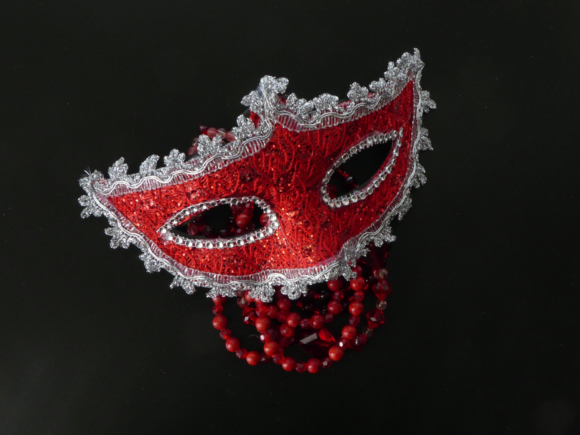 Red Mardi Gras Mask Background
