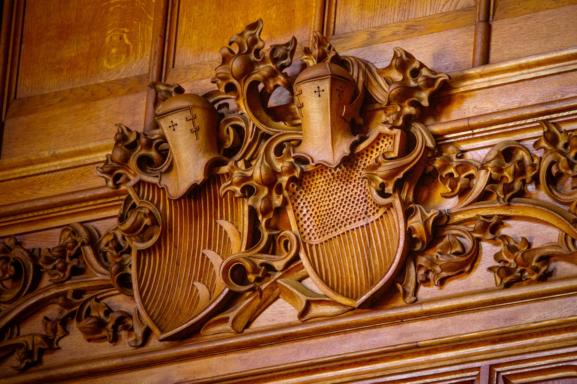 Coat of arms carved in wood