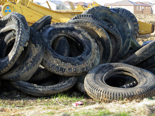 Neumáticos viejos 575 Stock de Foto gratis - Public Domain Pictures