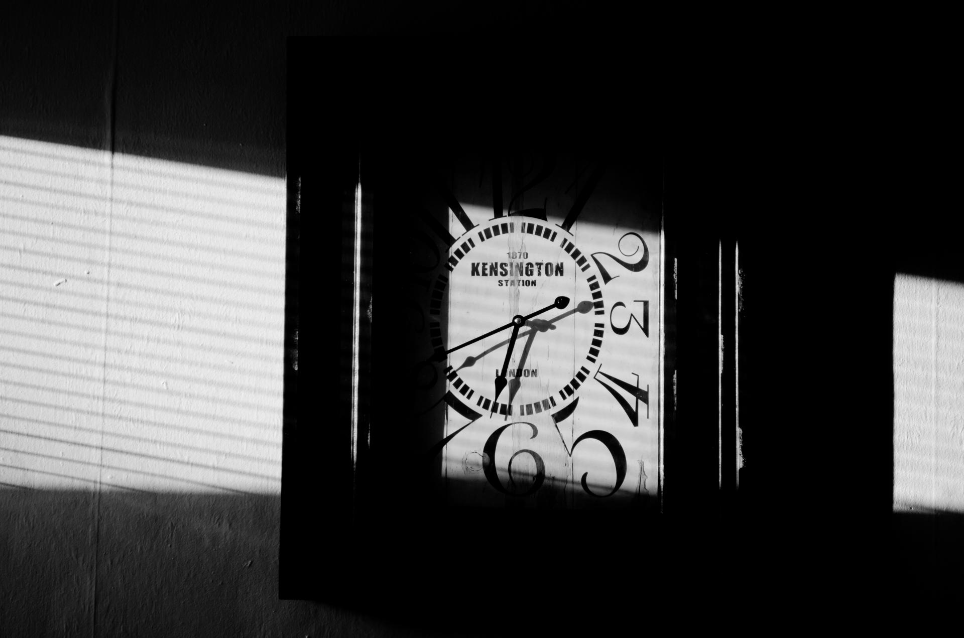 Clock - Black and White