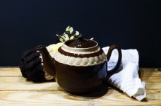 Brown Betty Glazed Ceramic Teapot