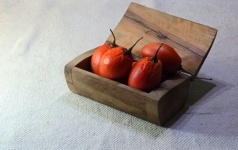 Ripe Tree Tomato Fruit In Small Box