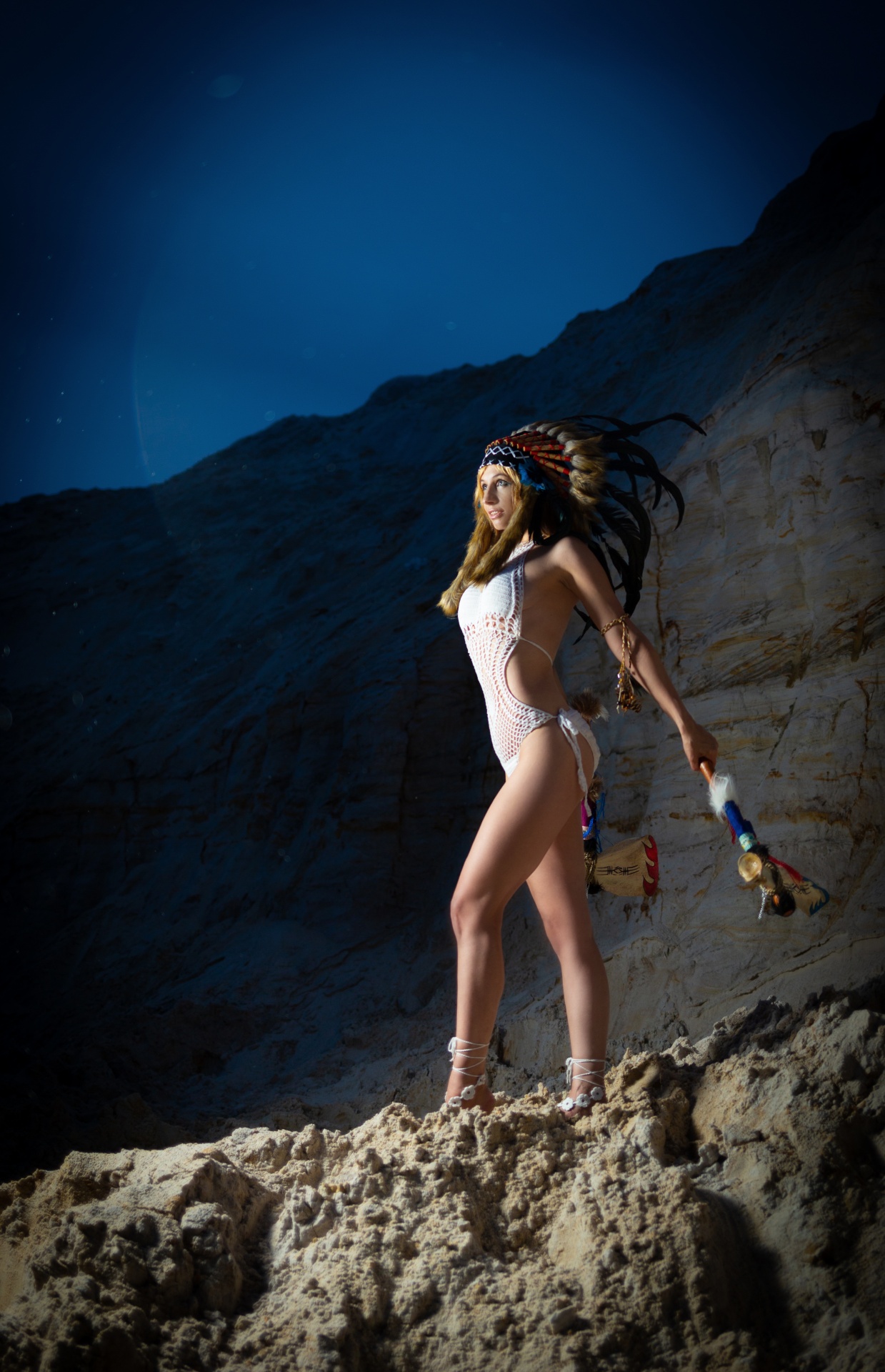 Woman, Indians, Tomahawk