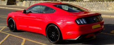 Ford Mustang 5.0 GT Car