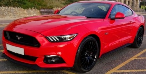 Ford Mustang 5.0 GT Car
