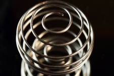 Metal Ball Shaped Shaker Spiral
