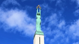 The Freedom Monument, Riga