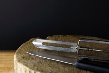 Paring Knife And Vegetable Peeler