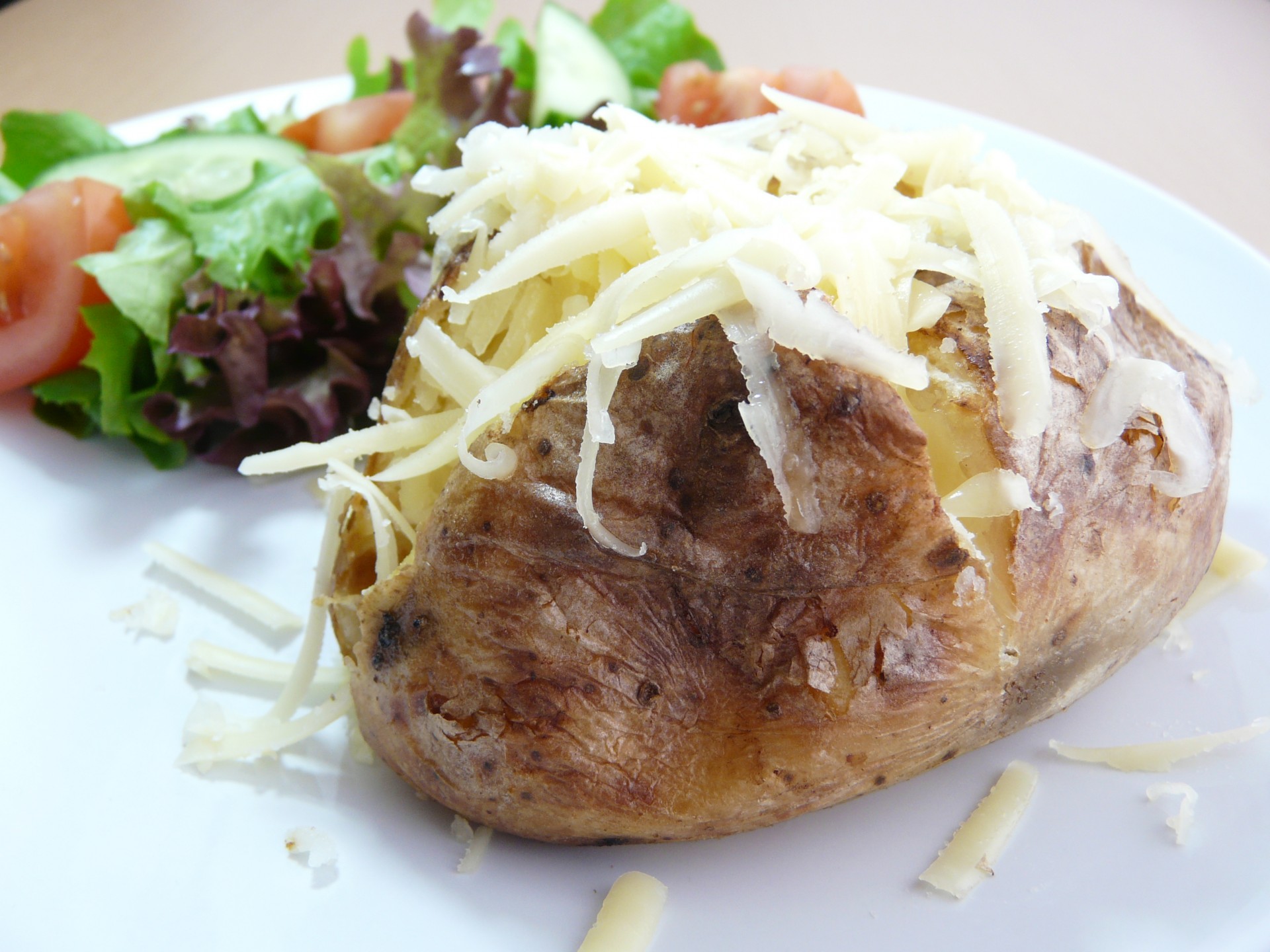 Jacket Potato Baked Potato with cheese and salad