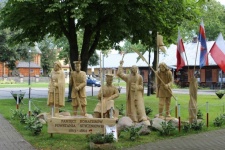 Sculptures Of The Insurgents