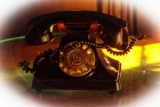 Vintage 40s Rotary Telephone