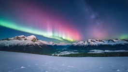 Paisagem Do Inverno Com Aurora Boreal Em Noruega Imagem de Stock - Imagem  de aurora, polar: 124206043