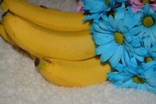 Banana Fruit Daisy Flowers