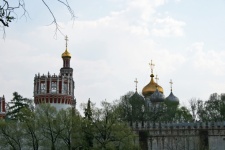 Outer Wall And Tower Of Novodevichy