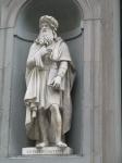 Leonardo Davinci Statue