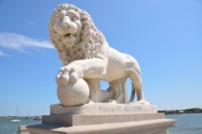 Bridge Of Lions Monument