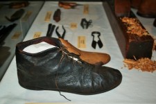 Male Leather Shoe And Last
