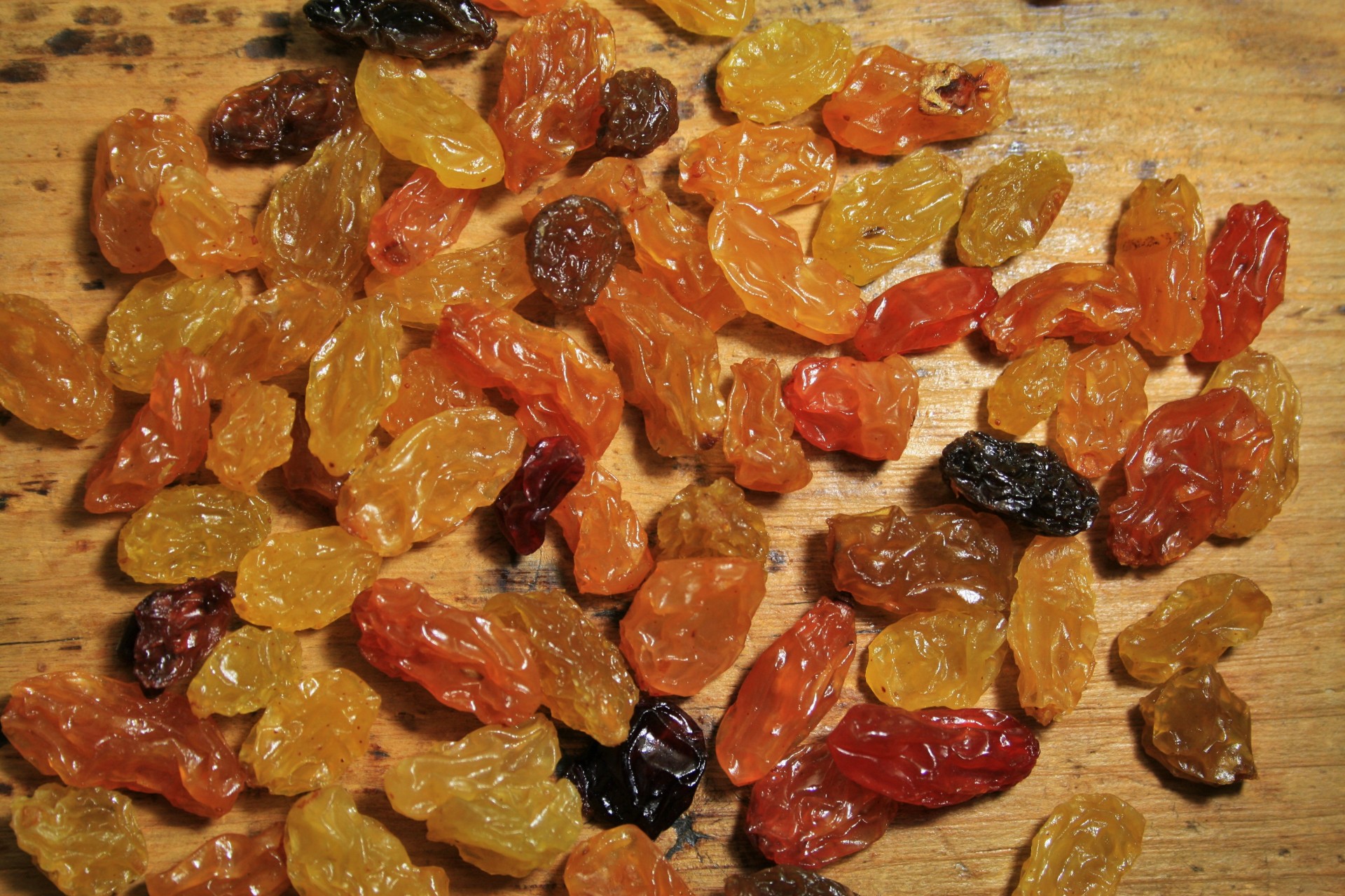 Assorted Raisins