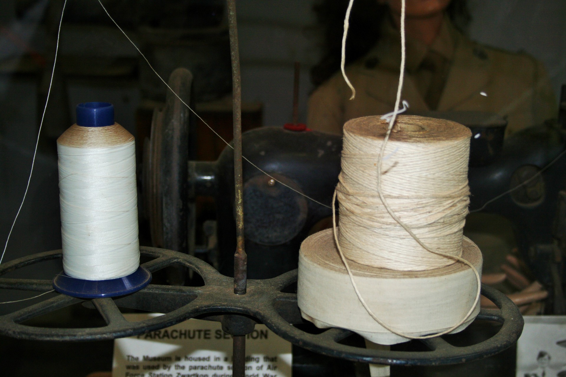 Thread And Twine For Parachutes