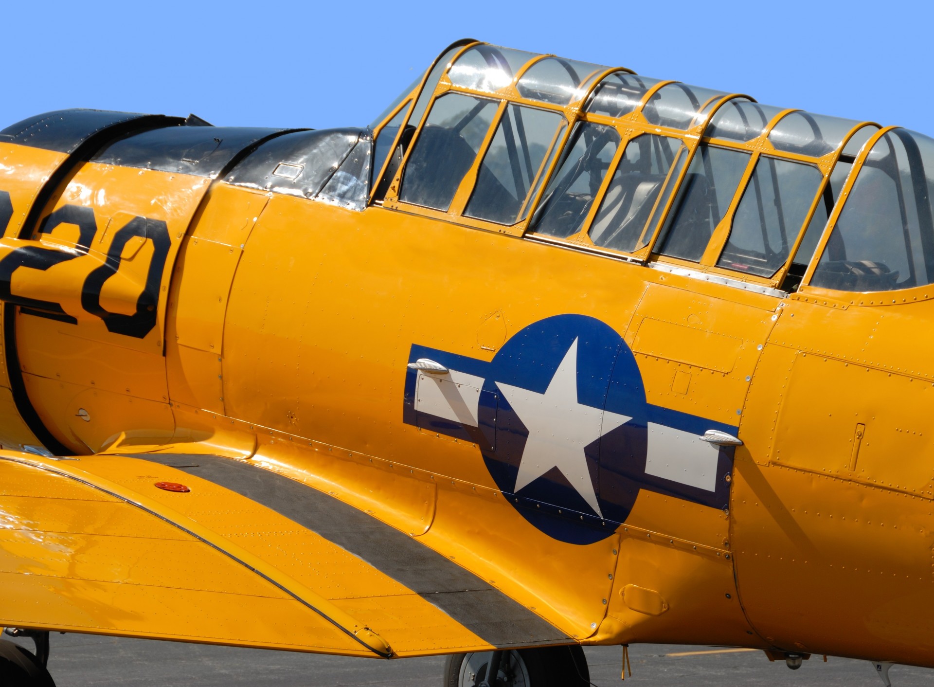 Vitange WWII Airplane