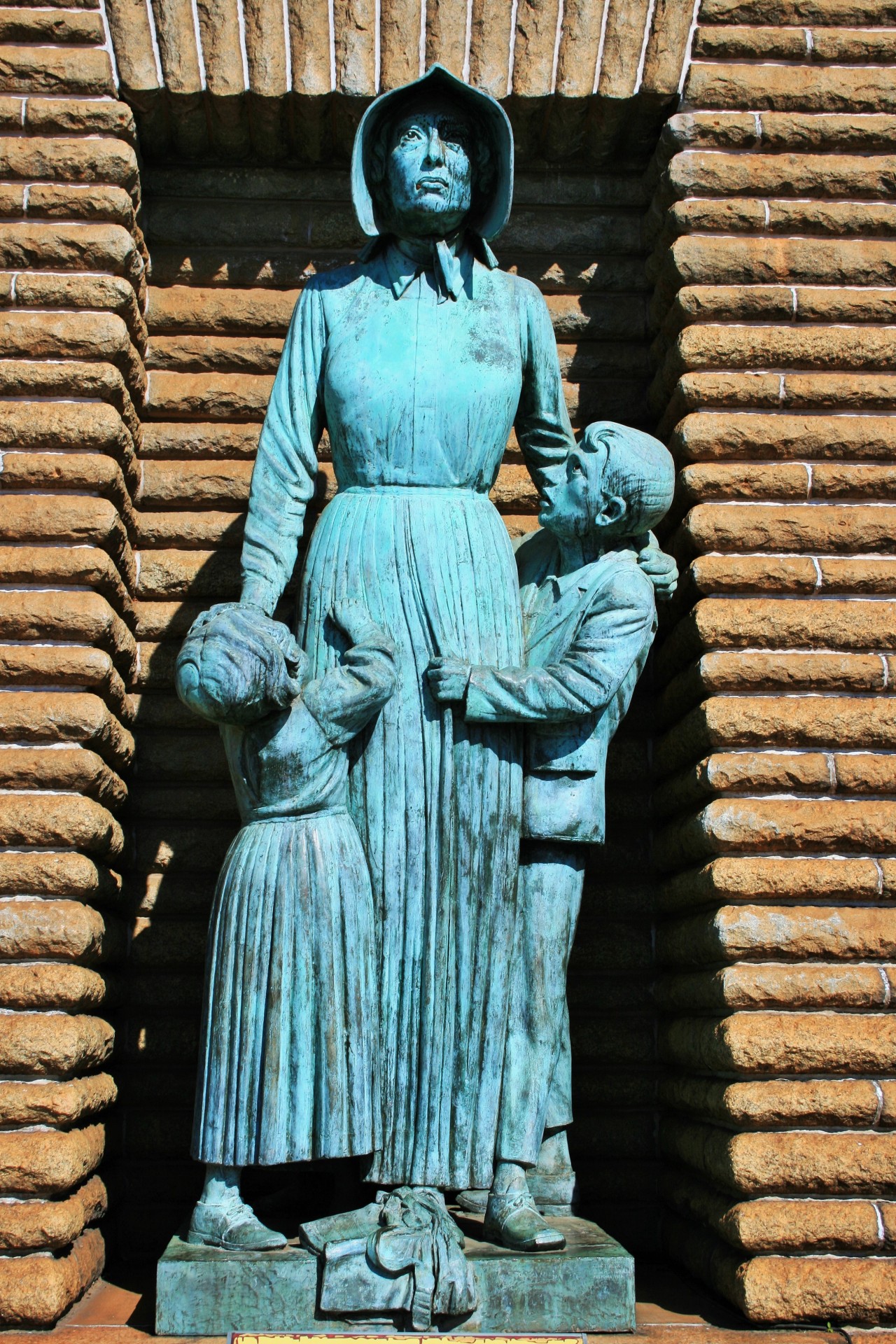 Woman And Children Bronze Statue
